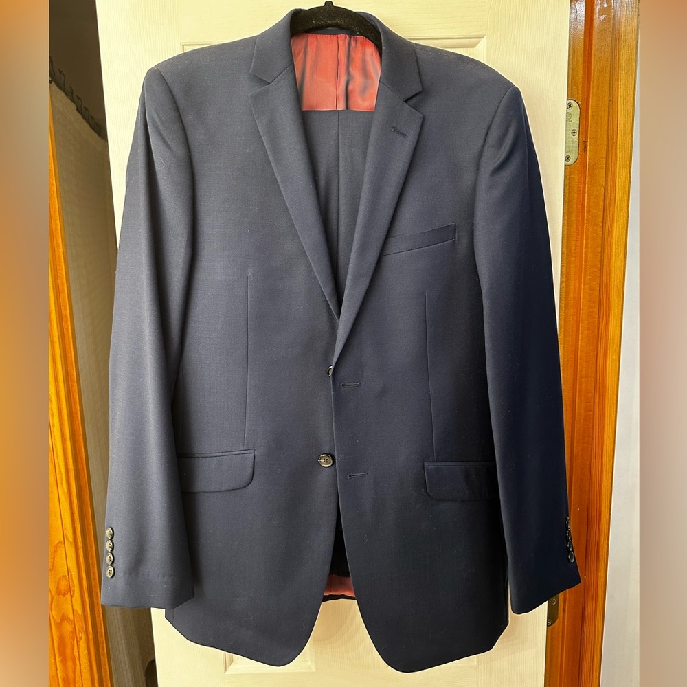 Combatant Gentleman Navy suit